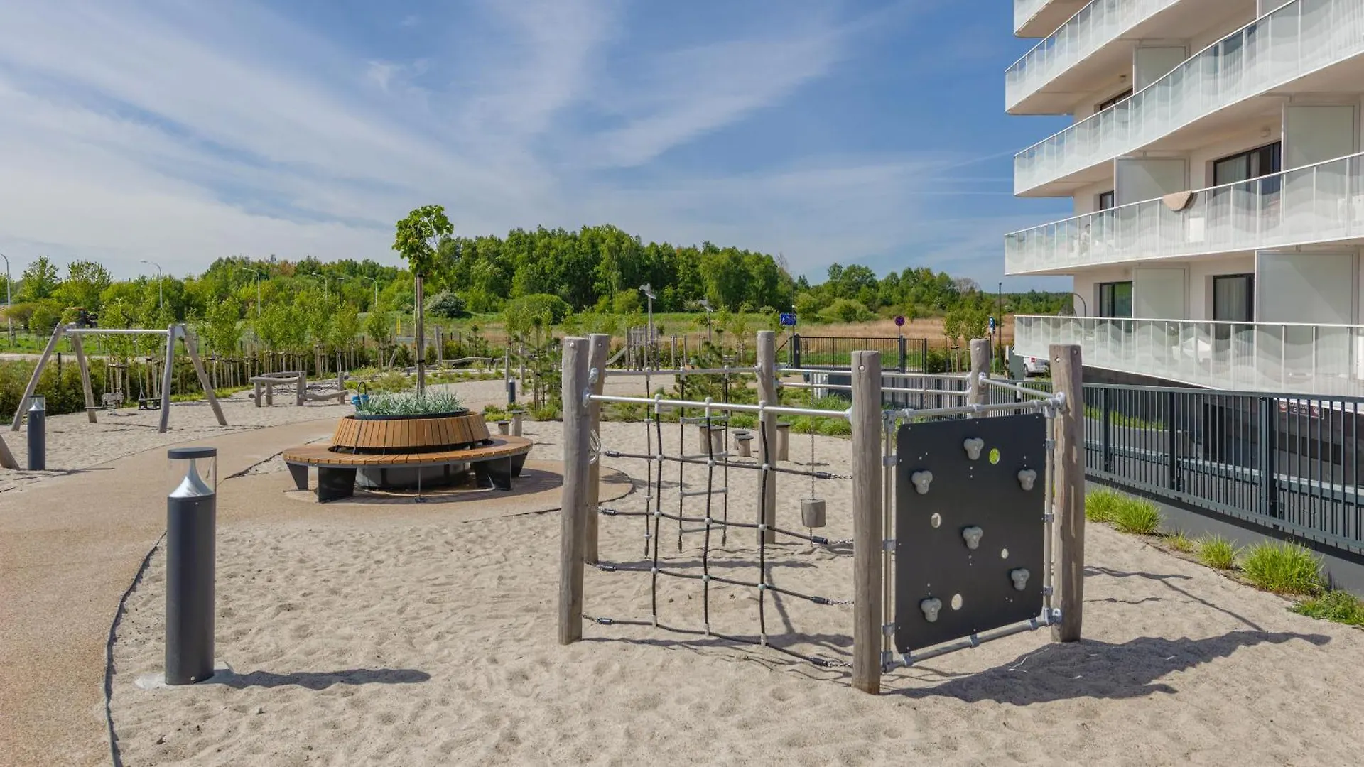 Apartment Sorrento Lux A 409 Polanki Aqua - Holiday City Kolobrzeg Poland