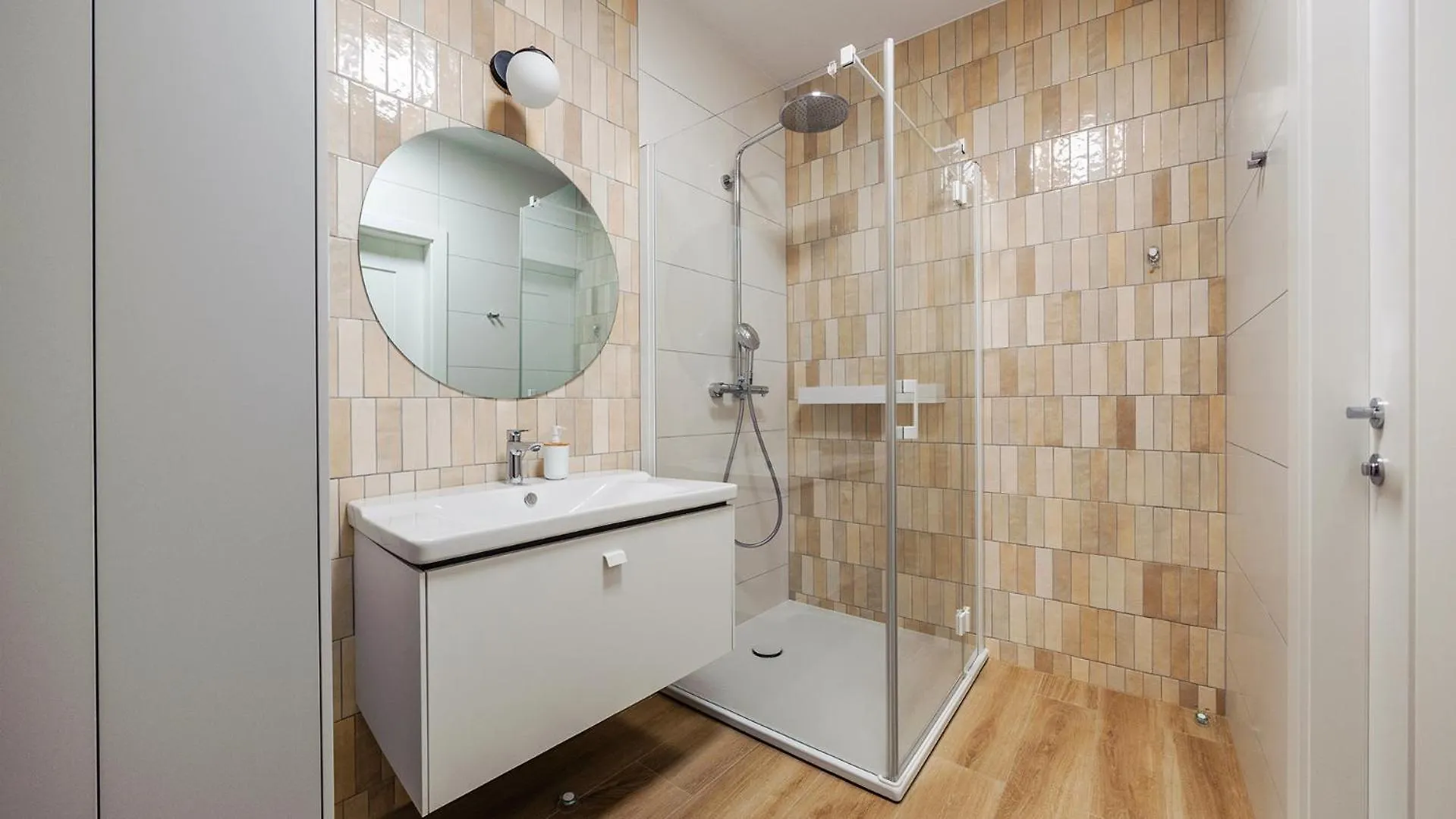 Sorrento Lux A 409 Polanki Aqua - Holiday City Kolobrzeg